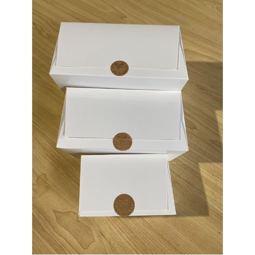 【CLEARANCE]】50pcs milkboard flip lid chocolate box L/M/S